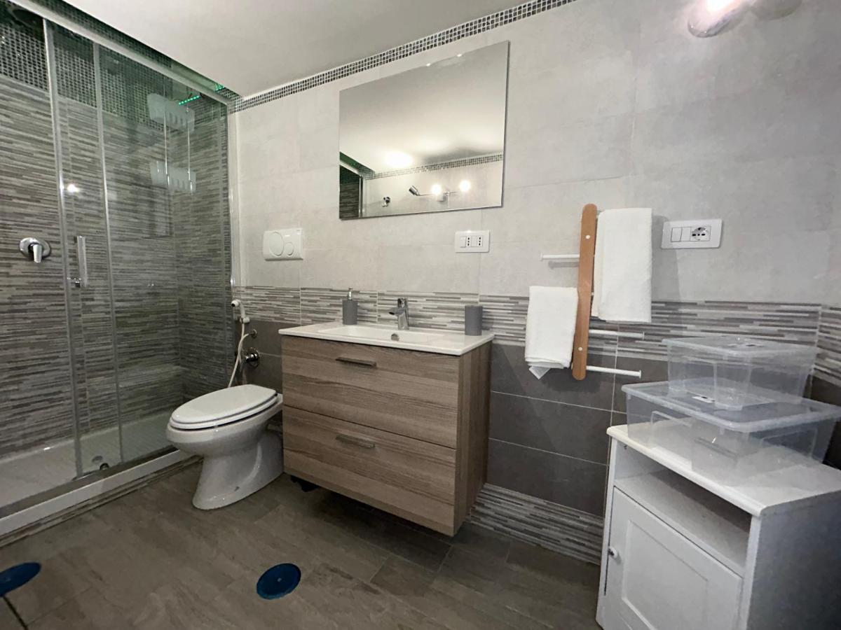 Vico21 Guest House Naples Extérieur photo