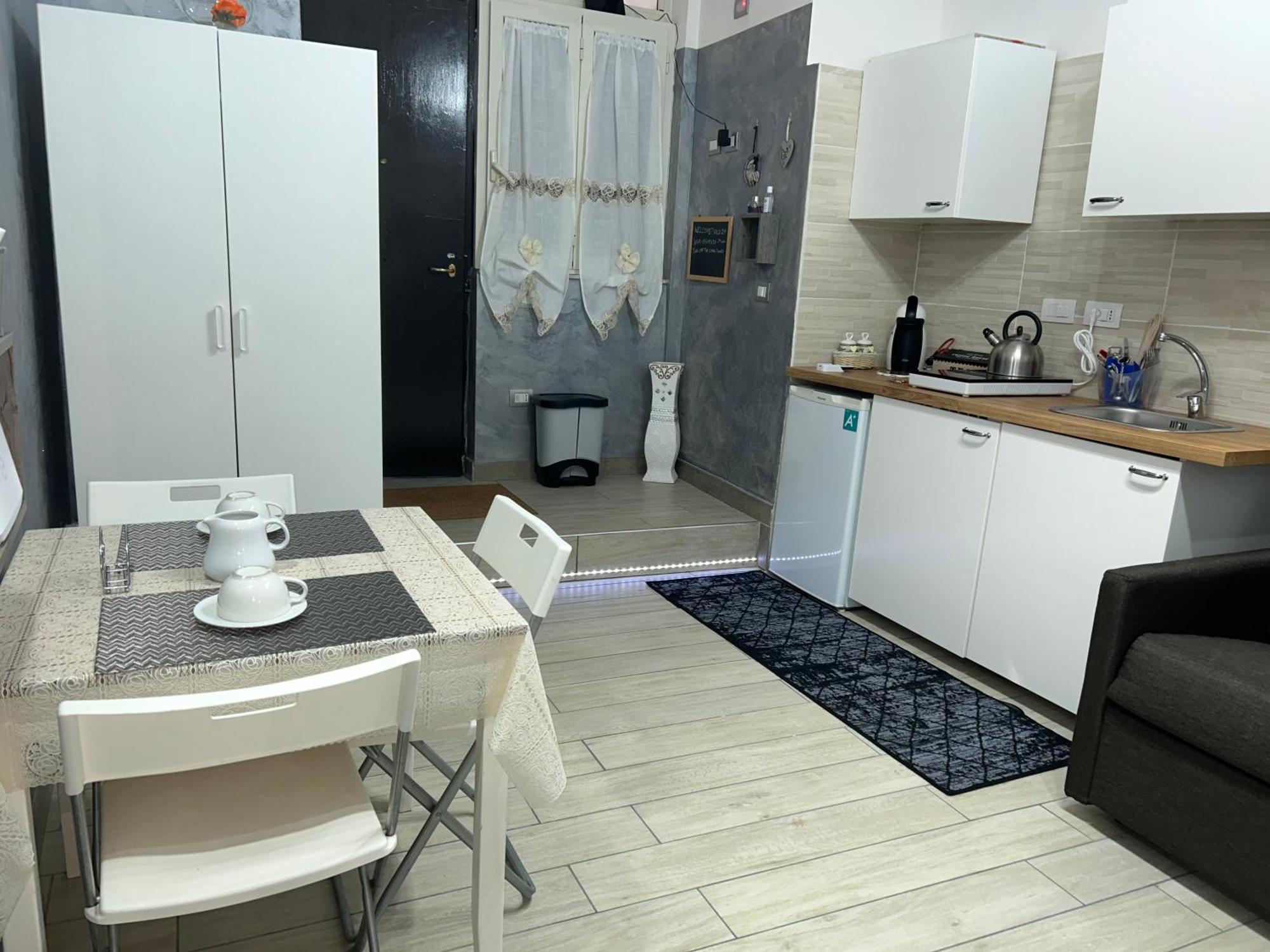 Vico21 Guest House Naples Extérieur photo
